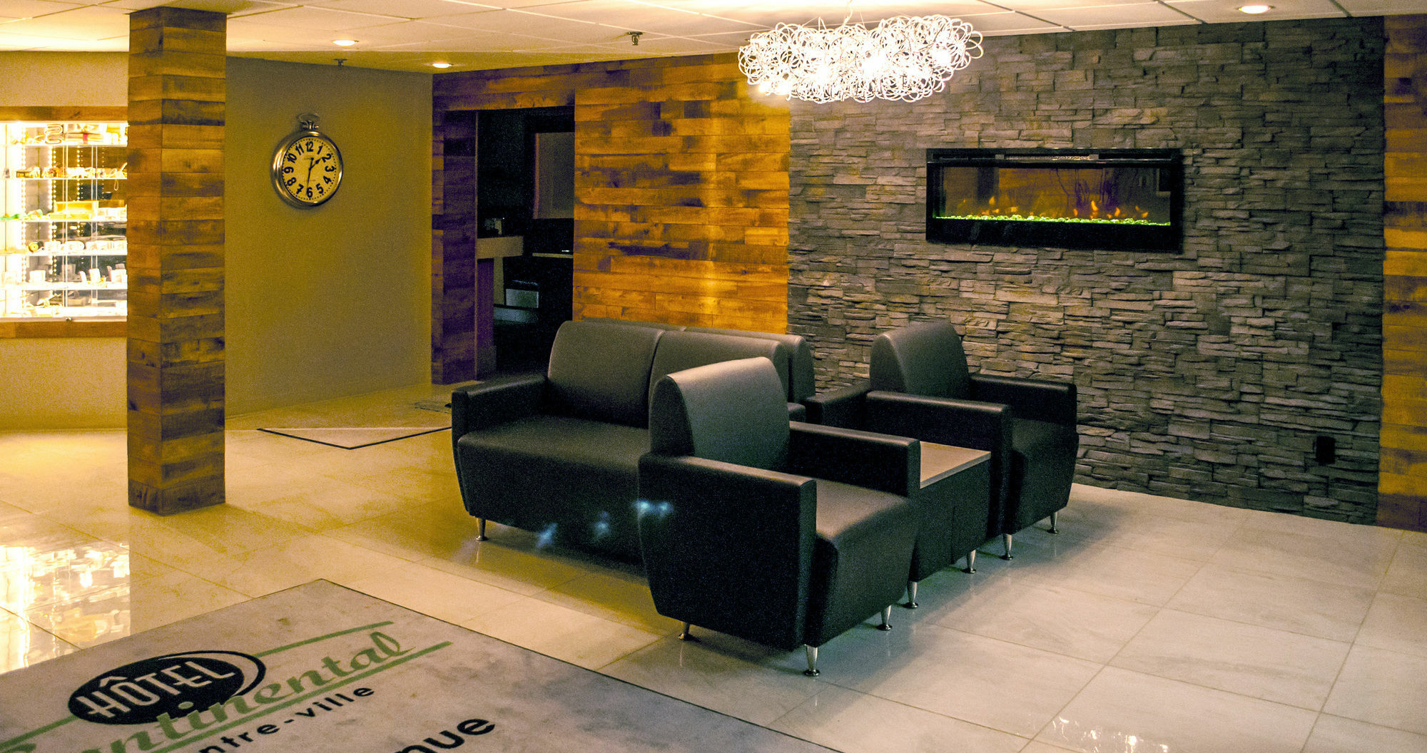 Hotel Continental Centre-Ville Val-d'Or Bagian luar foto